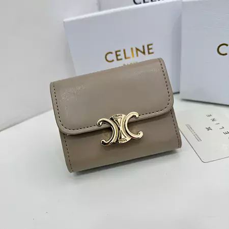 Celineブランド セリーヌピンクレザー財布 ショートタイプ折り畳みバックル財布 Celine人気女子財布専門店cabayacase