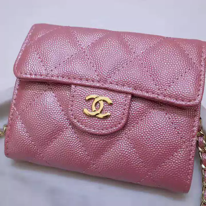 ブランドシャネル/Chanel財布 洗練された小銭入れはミニで少しレトロな可愛らしい雰囲気があります財布