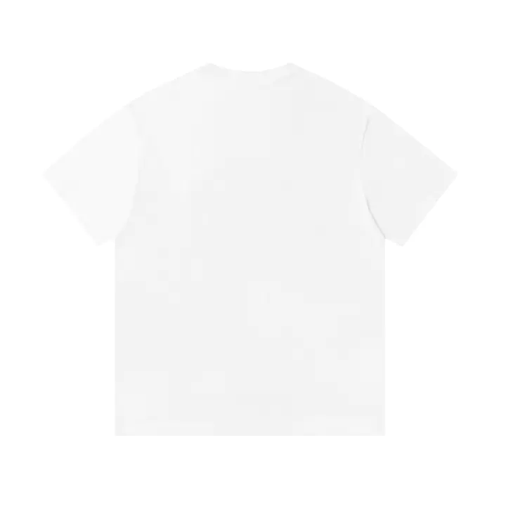 GUCCI Tシャツスマイルロゴ|ブラック/ホワイト GUCCITシャツウィンクスマイル|グッチ ロゴ入り GUCCITシャツ メンズ/レディース|スマイルデザイン